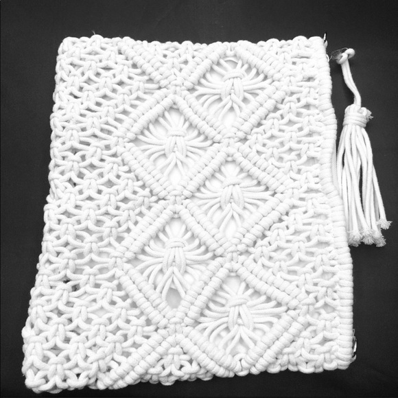 White crochet pouch / bag - Picture 6 of 12